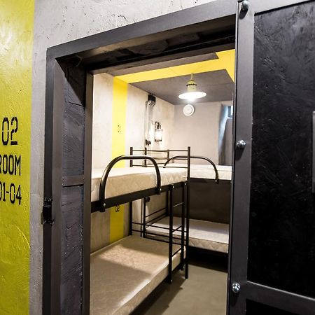 Lviv Loft Prison Hostel Exterior photo