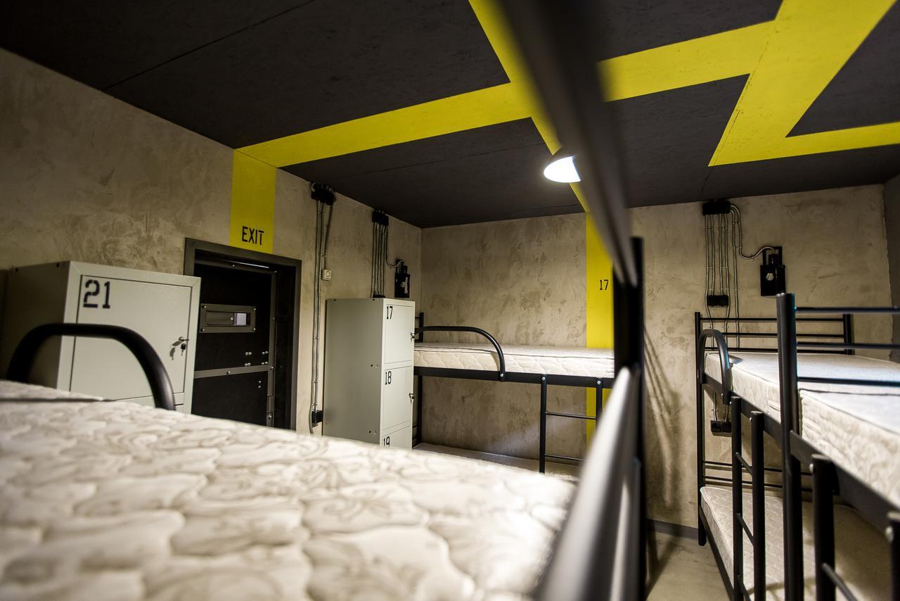 Lviv Loft Prison Hostel Exterior photo