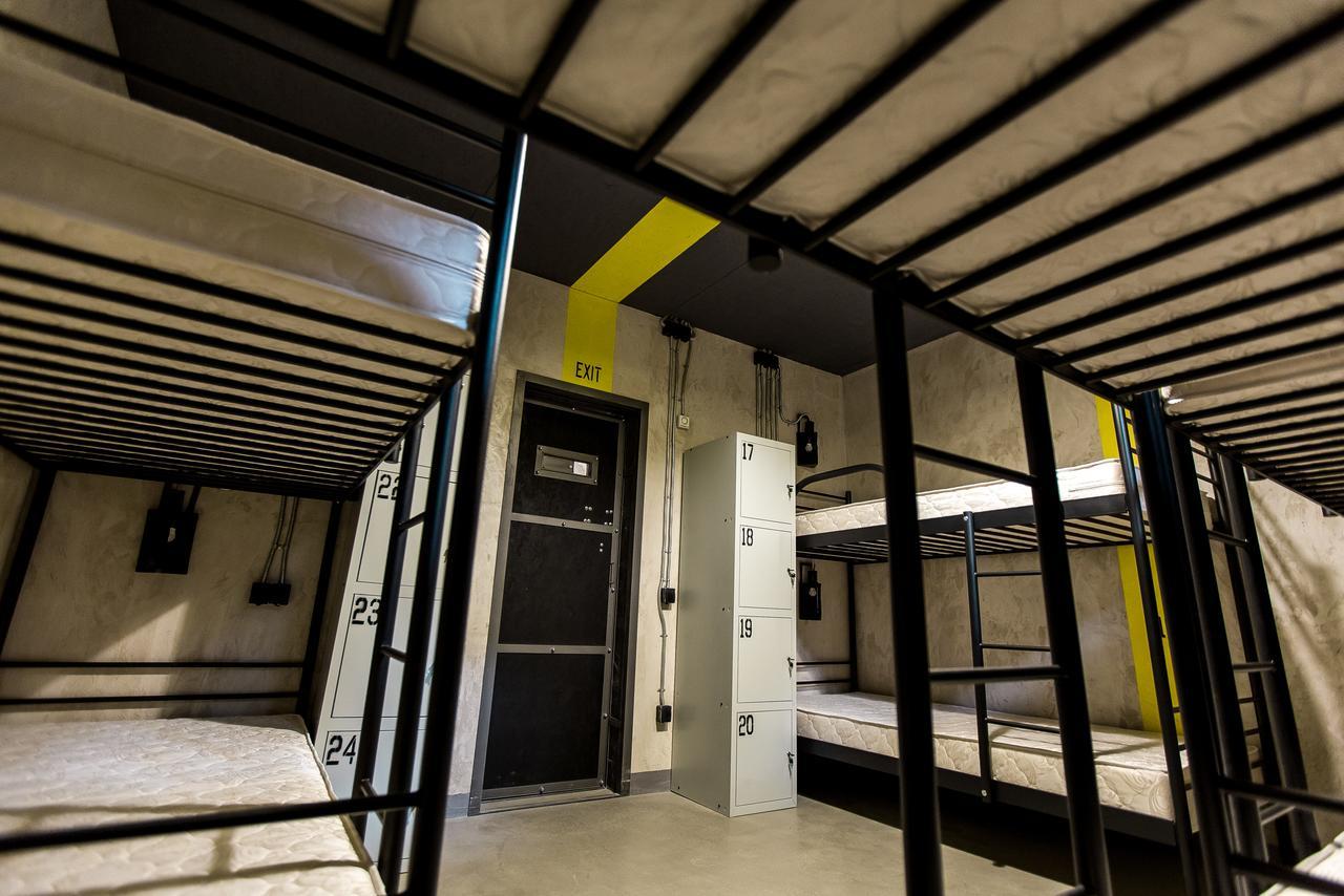 Lviv Loft Prison Hostel Exterior photo