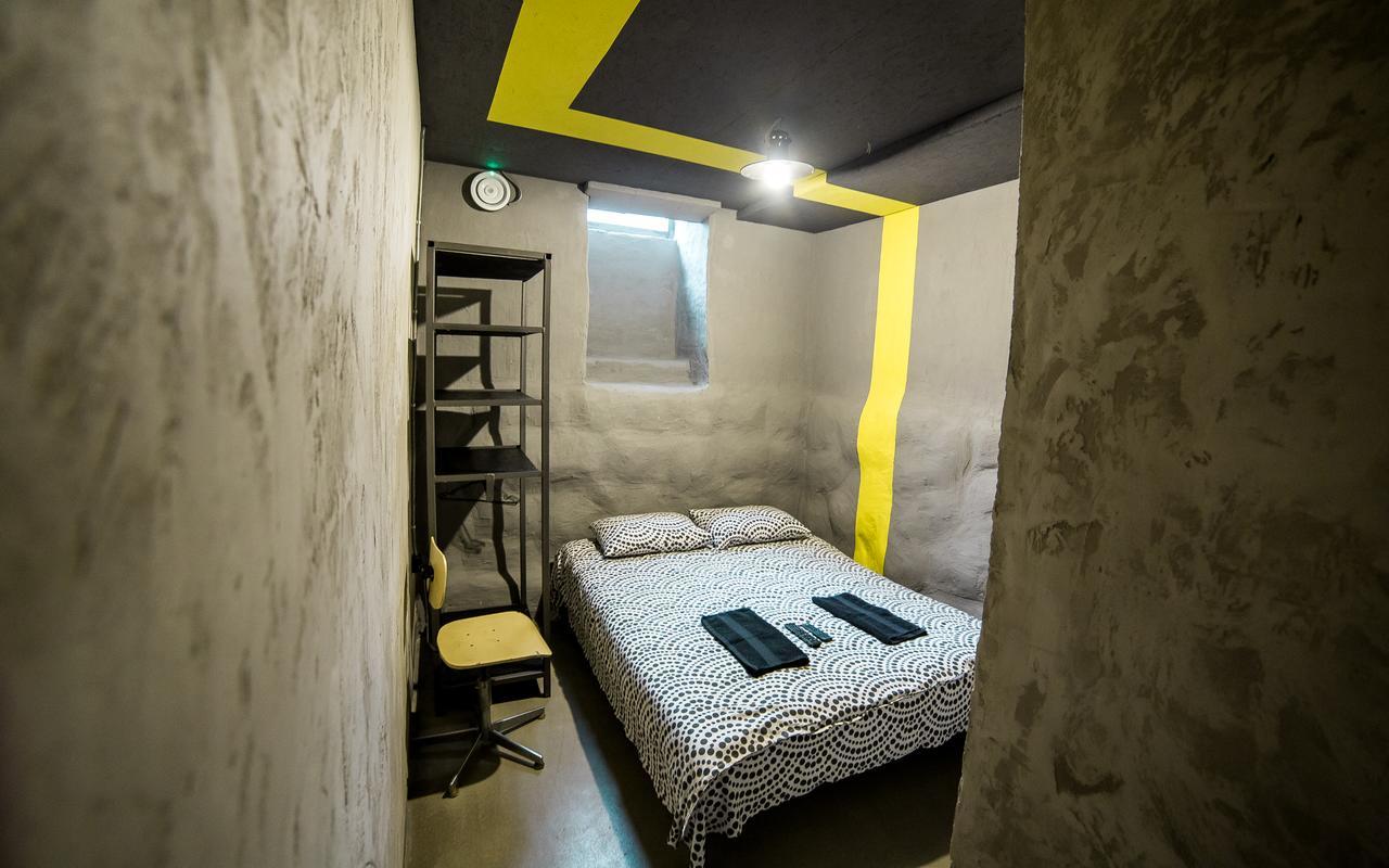 Lviv Loft Prison Hostel Exterior photo