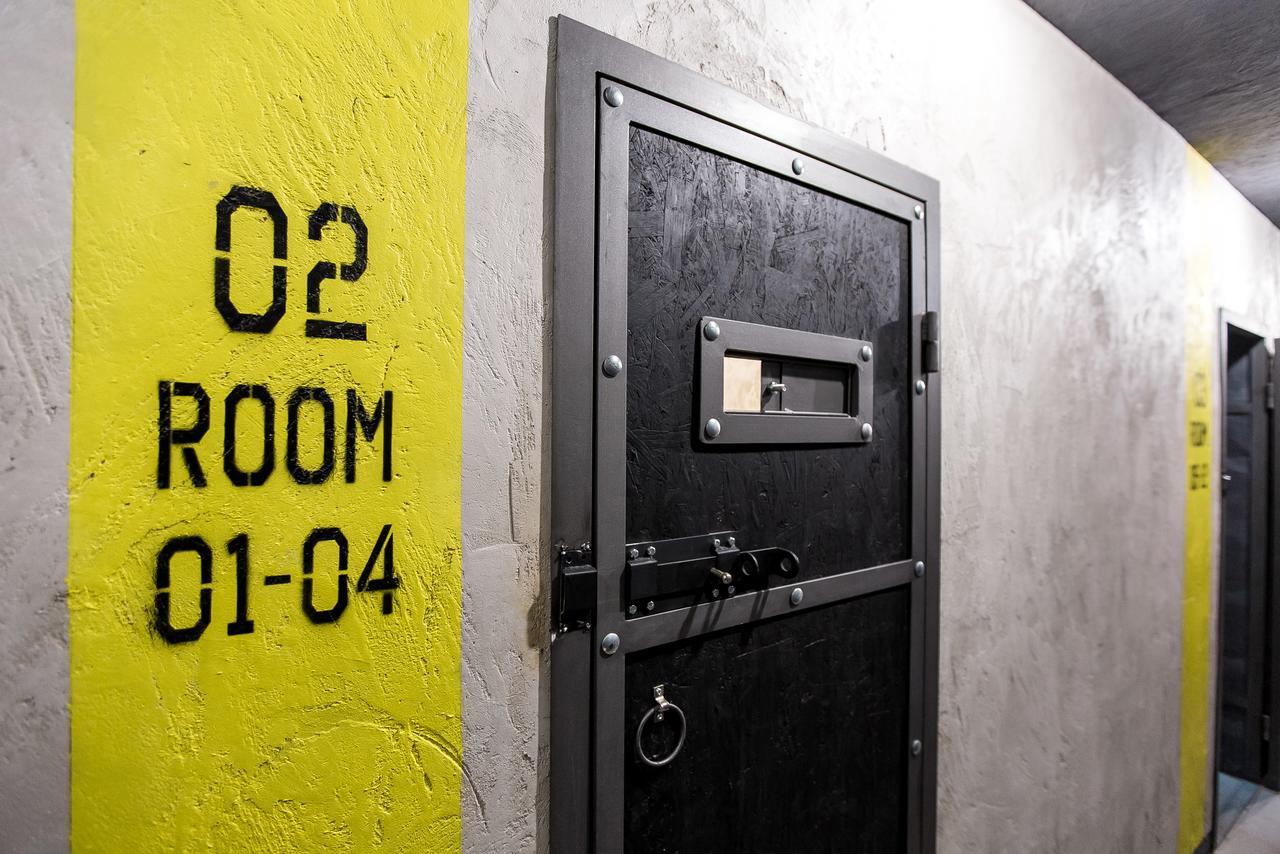 Lviv Loft Prison Hostel Exterior photo