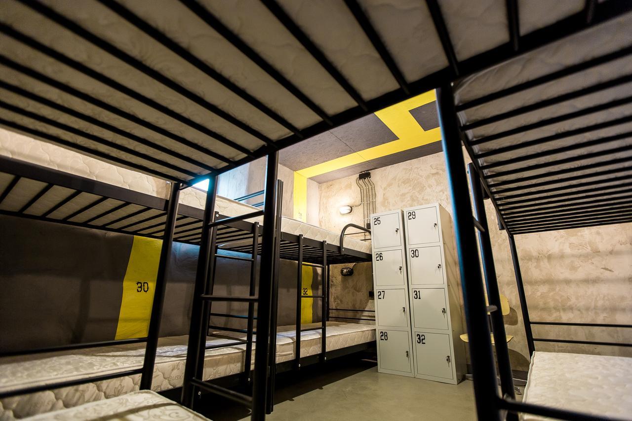 Lviv Loft Prison Hostel Exterior photo