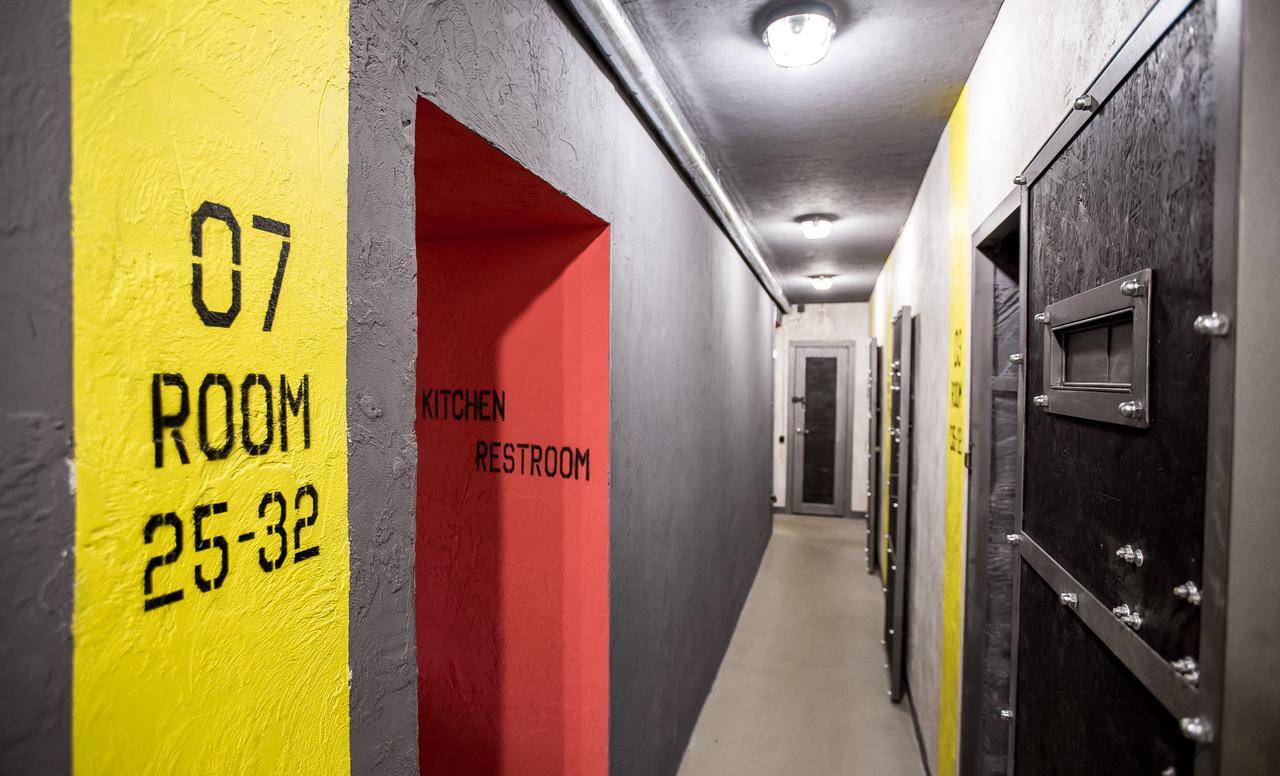 Lviv Loft Prison Hostel Exterior photo